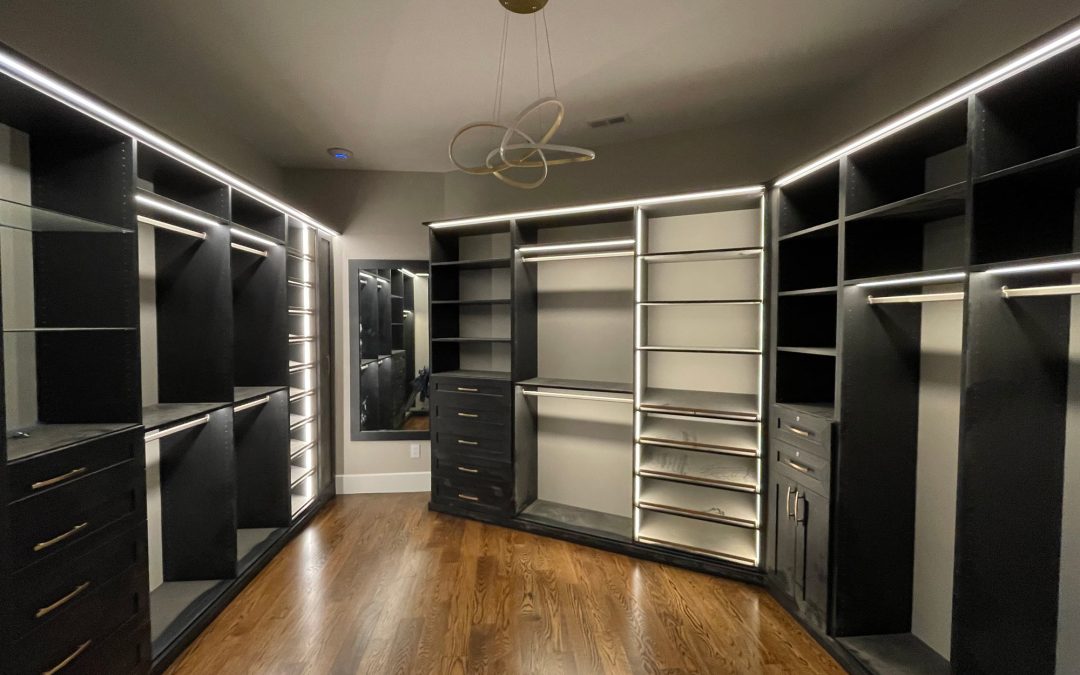 How to Maximize Space in Your Walk-In Closet: Tips for Coastal Homes